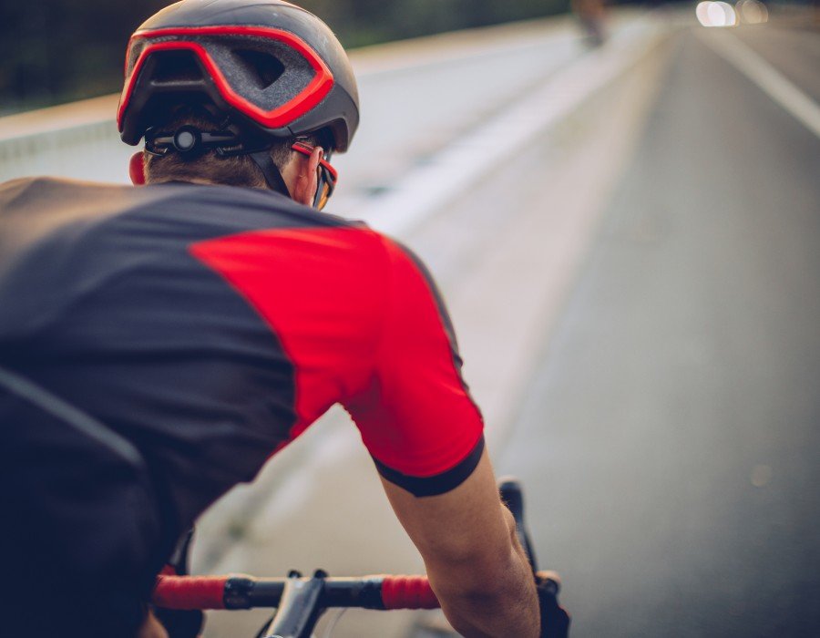 Cycling injuries: How to recognise and treat them